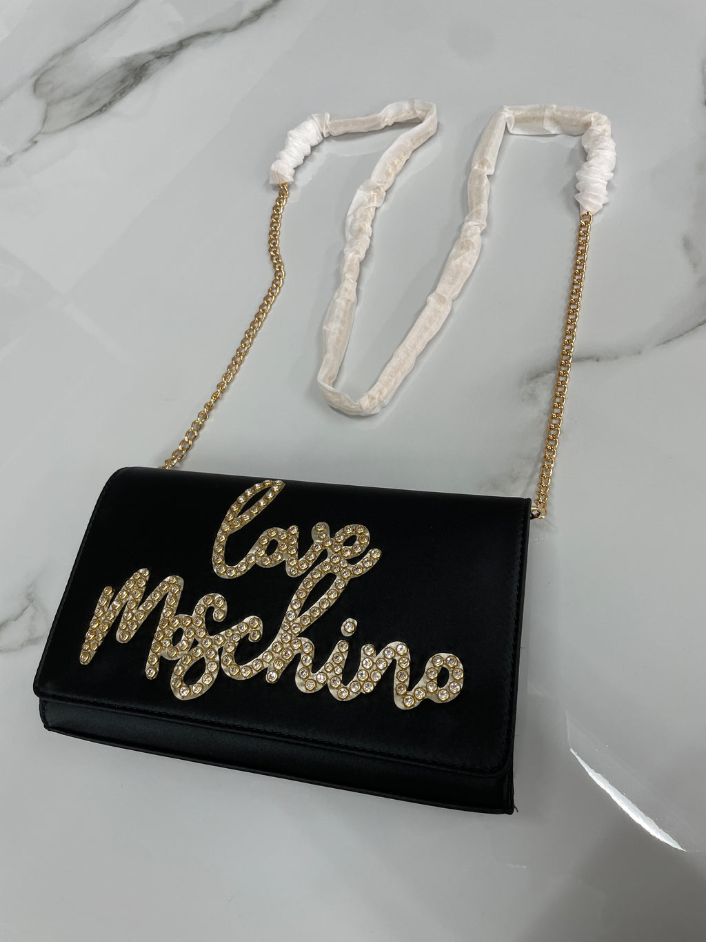 Pochette Nera e ora  Love Moschino