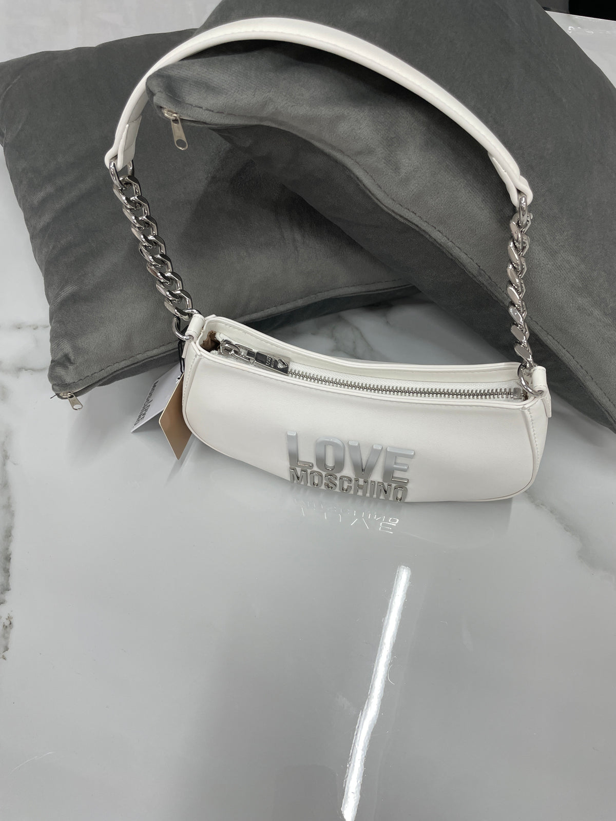 Pochette con Tracolla