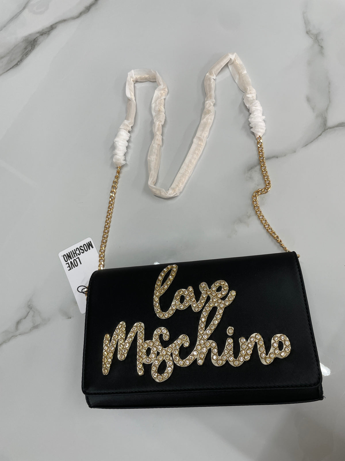 Pochette Nera e ora  Love Moschino