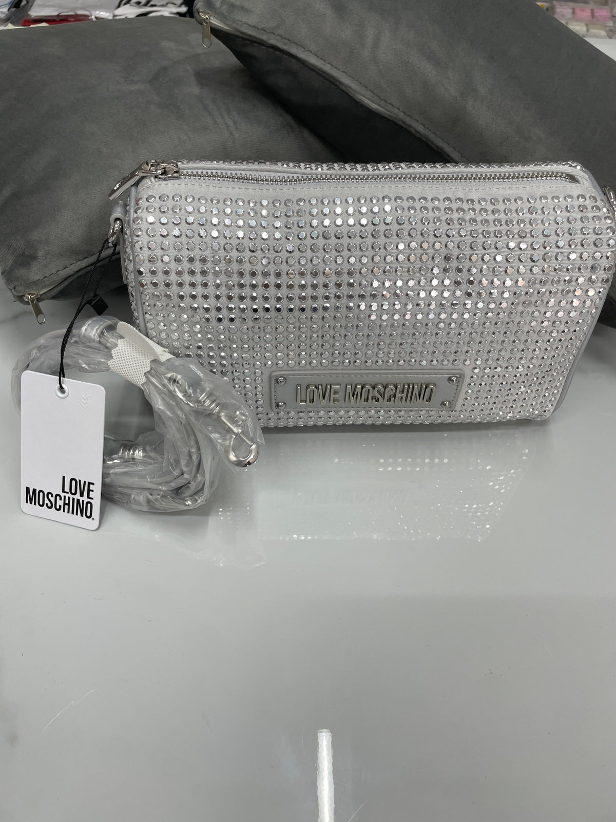 Pochette con Tracolla